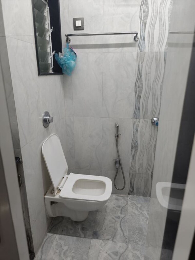 Bathroom, prerna-apartment-andheri 1 Bedroom 460 Sq.Ft. Apartment In Andheri West Mumbai 10519602