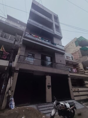 3 BHK Builder Floor – Exterior View View at Vikas Puri - for Sale