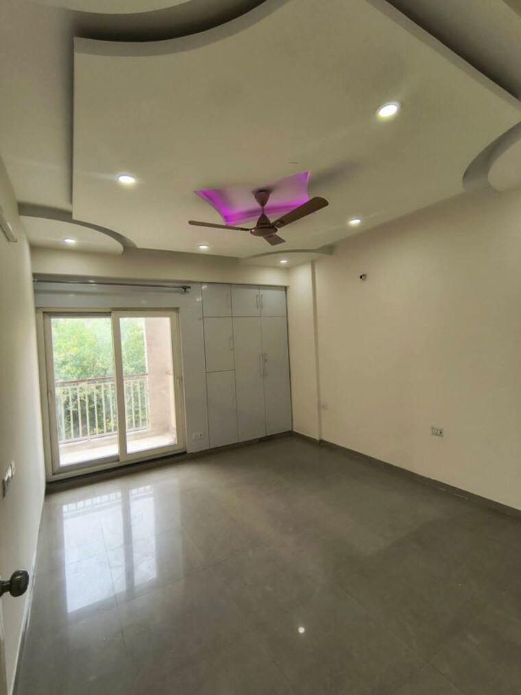 Room, gaur-saundaryam 3.5 Bedroom 1930 Sq.Ft. Apartment In Tech Zone 4 Greater Noida Greater Noida 10519634