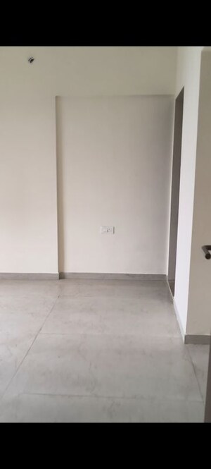 Room in 2 BHK Apartment at Dosti West County, Balkum Pada – for Rent