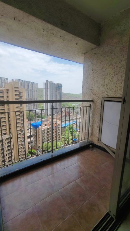 2.5 BHK + Store Room 750 Sq.Ft. Apartment in Lodha Splendora Tierra
