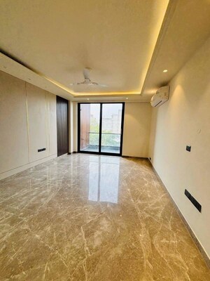 3 BHK Builder Floor For Rent in Sector 21