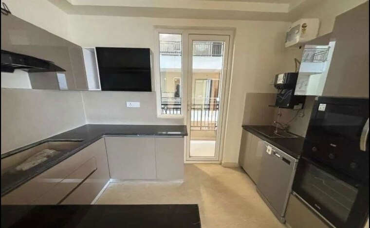 Kitchen, maya-green-lotus-utsav 4 Bedroom 2200 Sq.Ft. Apartment In International Airport Road Zirakpur 10519703