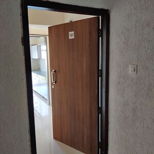 Room in 1 BHK Apartment at Lodha Crown Quality Homes, Majiwada – for Rent