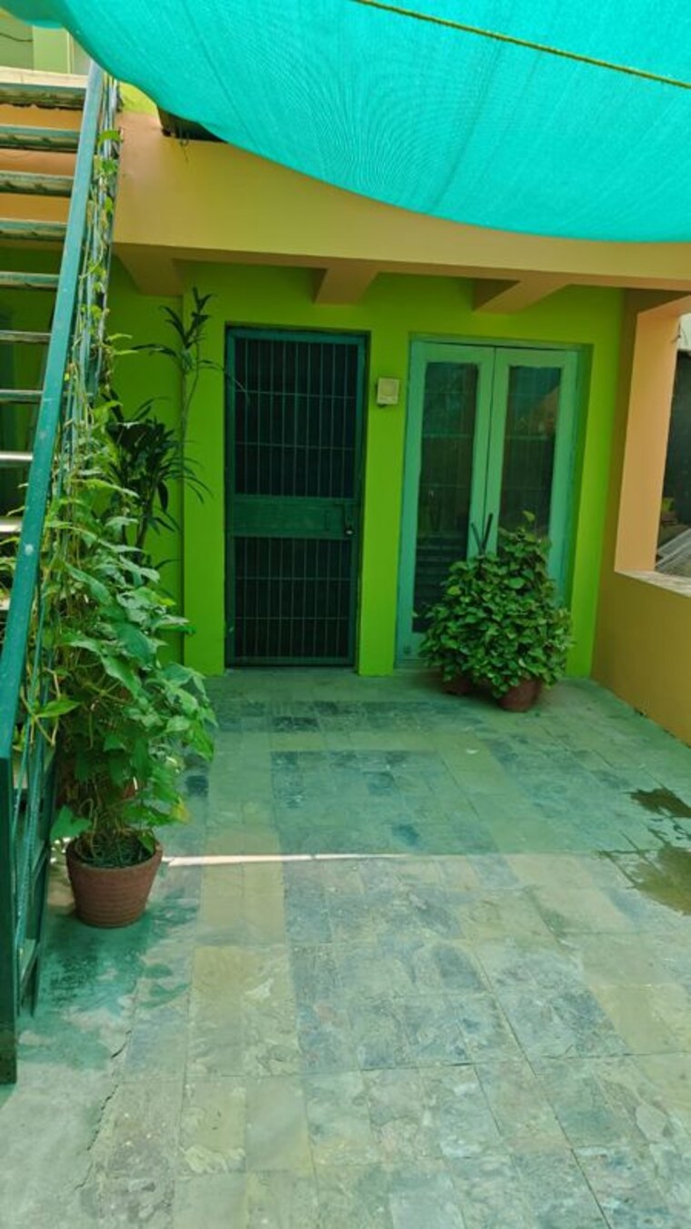 Entrance, chattarpur 5 Bedroom 5000 Sq.Ft. Independent House In Chattarpur Delhi 10519732
