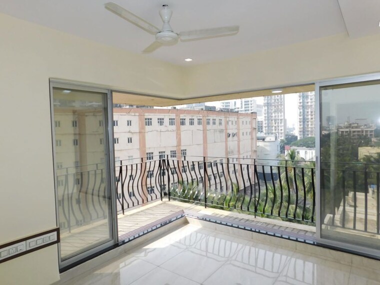 Balcony, mv-labh-samarth-heights 2.5 Bedroom 875 Sq.Ft. Apartment In Andheri West Mumbai 10519749