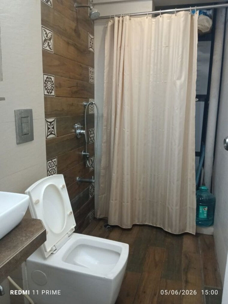 Bathroom, safal-twins 3 Bedroom 1430 Sq.Ft. Apartment In Chembur Mumbai 10519785