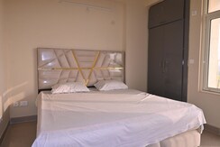 2 BHK + Prayer Room,Study Room,Store Room Builder Floor For Rent in Sector 21