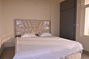 2 BHK Builder Floor For Rent in Sector 21