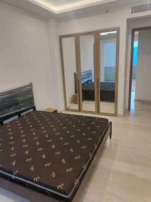 Bedroom in 3 BHK Builder Floor at Sector 21 – for Rent