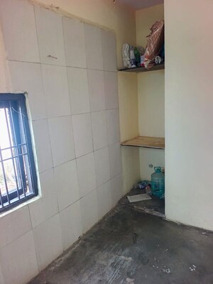 Furnished Amenities in 2 BHK Builder Floor at Spring Field, Sector 31 – for Rent