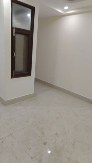 2 BHK Builder Floor For Sale in Chattarpur