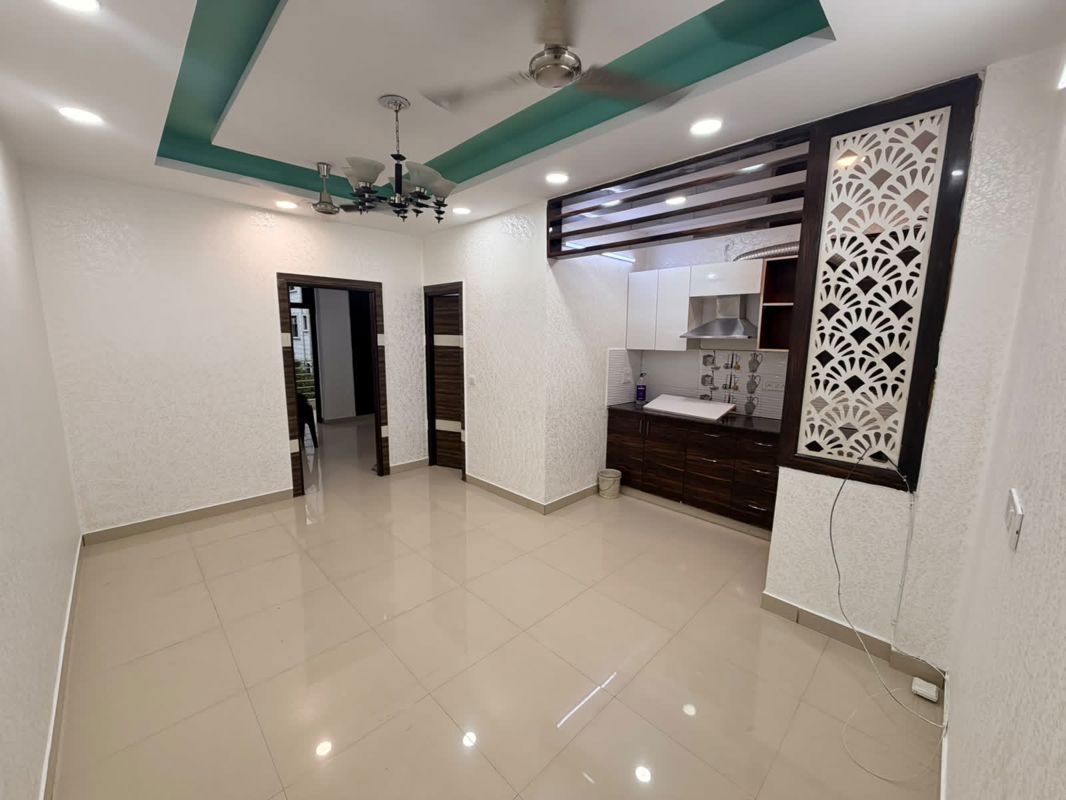 2 BHK 950 Sq.Ft. Builder Floor in Divya Angels