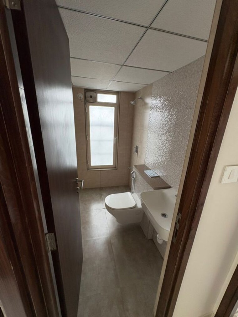 Bathroom, kalpataru-vivant 2 Bedroom 620 Sq.Ft. Apartment In Jogeshwari East Mumbai 10519827