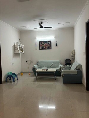 2 BHK Builder Floor For Rent in Sector 22