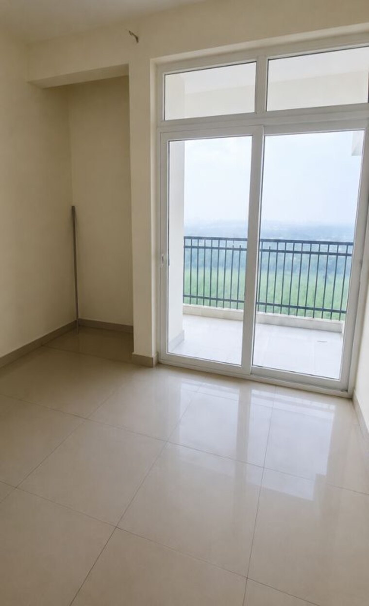 Room, supertech-golf-country-village 1 Bedroom 690 Sq.Ft. Apartment In Sector 22d Yamuna Expressway Greater Noida 10519936