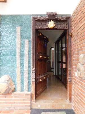 Building Lobby in 4 BHK Villa at Vakil Club Class, Sarjapur Road – for Sale