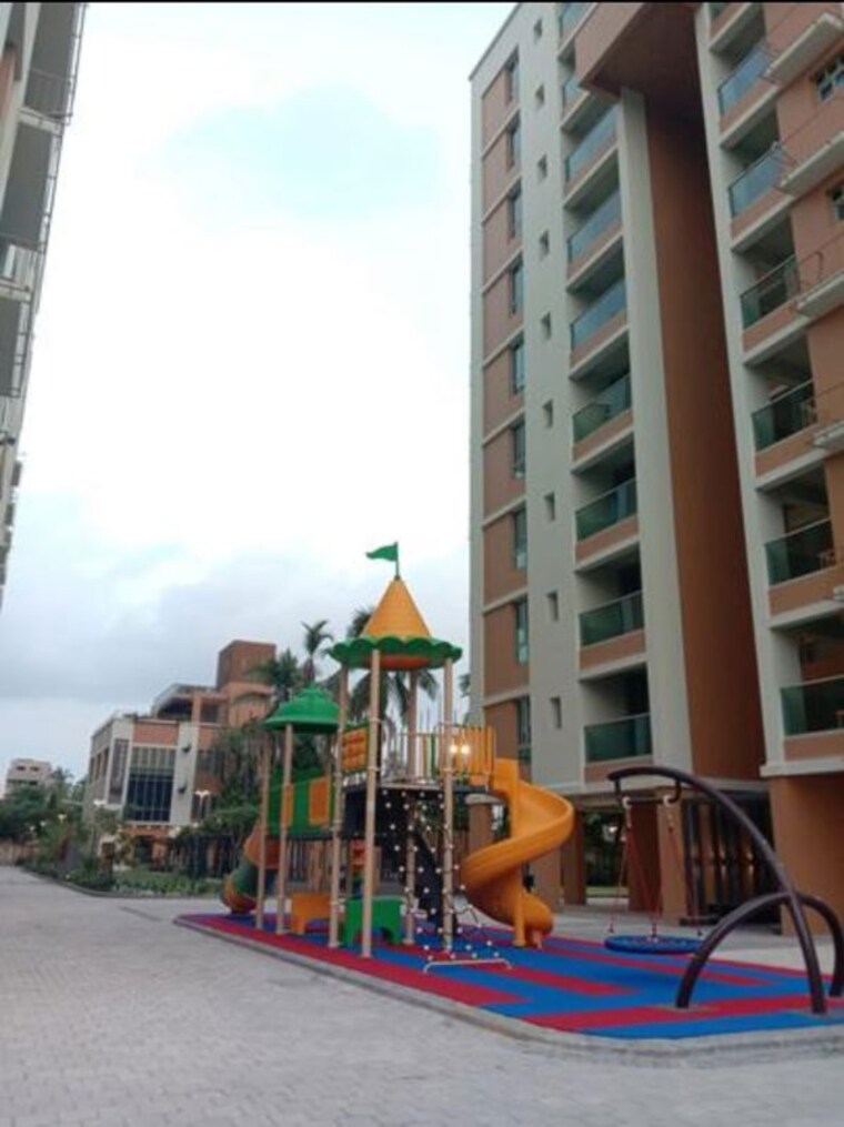 Exterior View, ambey-gateway 2 Bedroom 950 Sq.Ft. Apartment In Rajarhat New Town Kolkata 10519958