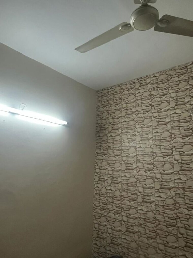 Room, brs nagar 2 Bedroom 100 Sq.Yd. Builder Floor In Brs Nagar Ludhiana 10519964