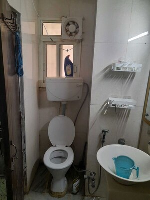 Bathroom in 2 BHK Builder Floor at Palam Vihar Residents Association, Palam Vihar – for Rent