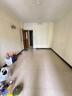 Room in 1 BHK Apartment at Mansi Regency, Borivali West – for Rent