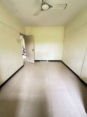 Room in 1 BHK Apartment at Mansi Regency, Borivali West – for Rent
