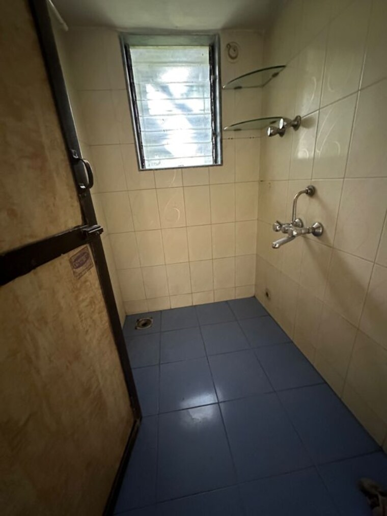 Bathroom, mansi-regency 1 Bedroom 450 Sq.Ft. Apartment In Borivali West Mumbai 10519966