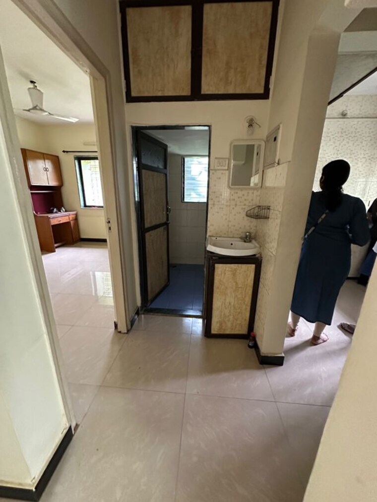 Bathroom, mansi-regency 1 Bedroom 450 Sq.Ft. Apartment In Borivali West Mumbai 10519966