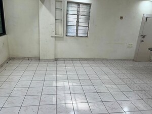 Room in 1 BHK Apartment at Aundh Road – for Rent