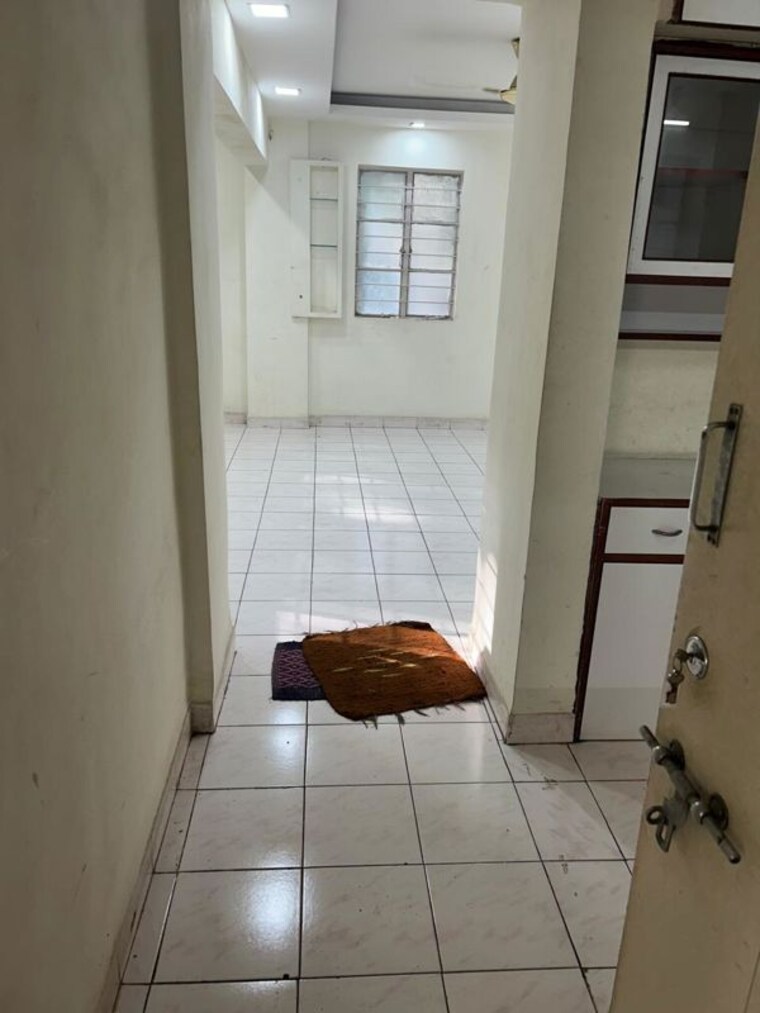 Bathroom, aundh road 1 Bedroom 550 Sq.Ft. Apartment In Aundh Road Pune 10519968