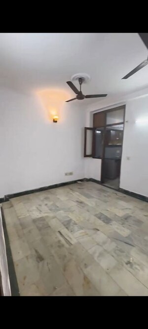 Room in 2 BHK Builder Floor at Kalkaji – for Rent