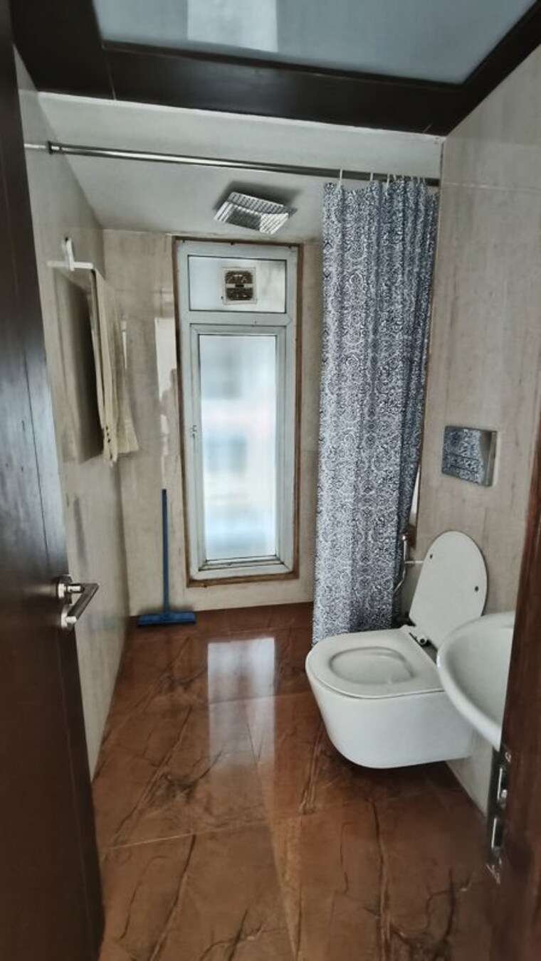 Bathroom, dosti-carnation 2 Bedroom 660 Sq.Ft. Apartment In Wadala East Mumbai 10519976