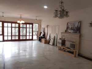 Living Room in 4 BHK Builder Floor at Kailash Colony – for Rent