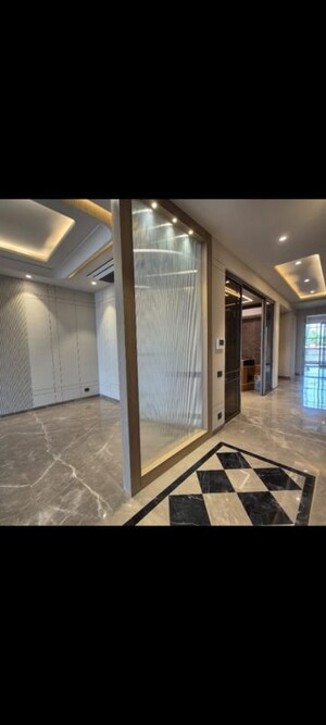 Building Lobby in 4 BHK Builder Floor at Greater Kailash – for Rent