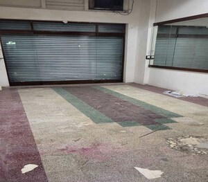 Team Area in  Shop at Dadar West – for Rent