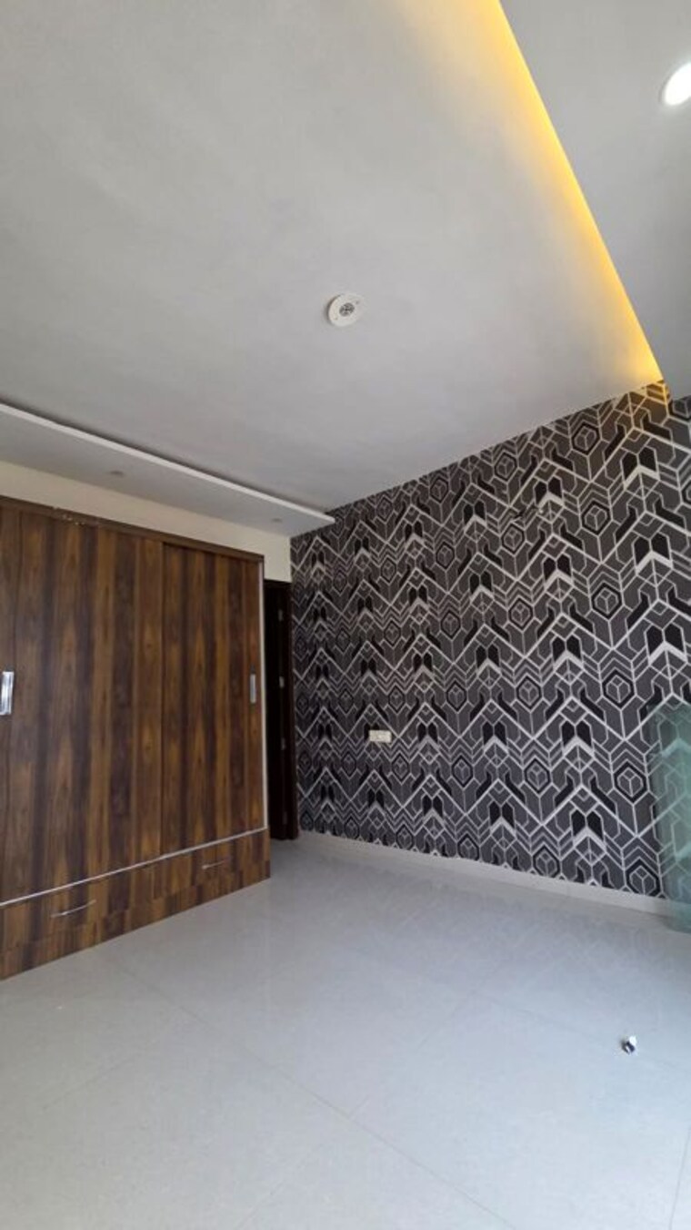 Room, sector 123 3 Bedroom 90 Sq.Yd. Independent House In Sector 123 Mohali 10520052