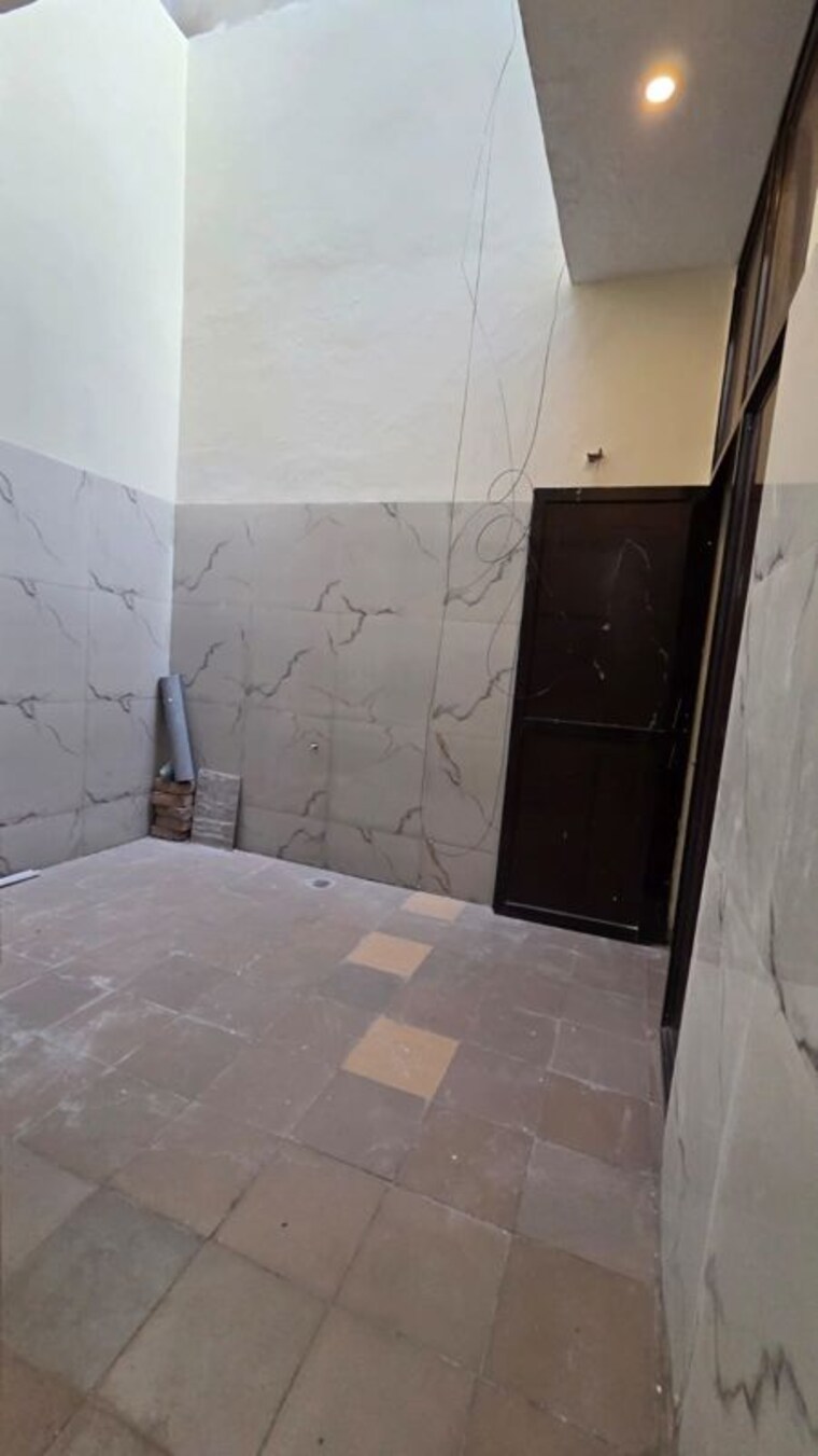Bathroom, sector 123 3 Bedroom 90 Sq.Yd. Independent House In Sector 123 Mohali 10520052