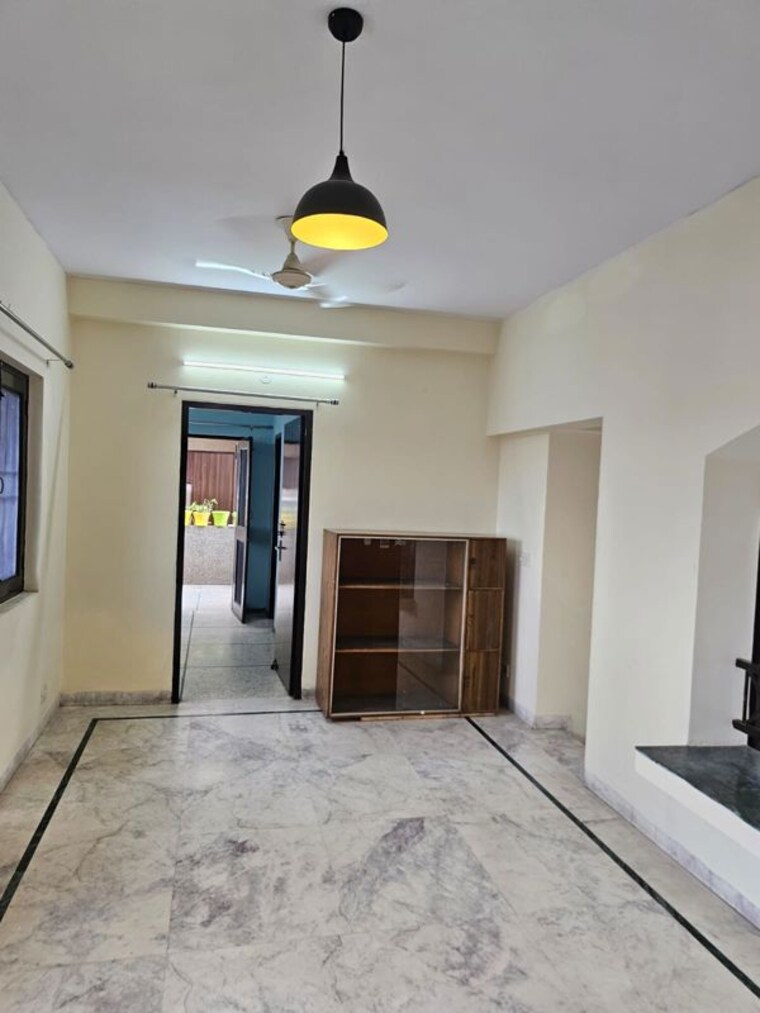 Living Room, jammu-and-kashmir-bank-employees-cgh 3 Bedroom 1800 Sq.Ft. Apartment In Sector 9a Gurgaon 10519982