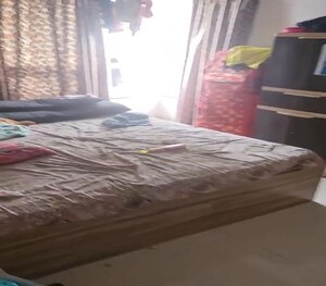 Bedroom in 1 BHK Apartment at Dadar West – for Sale