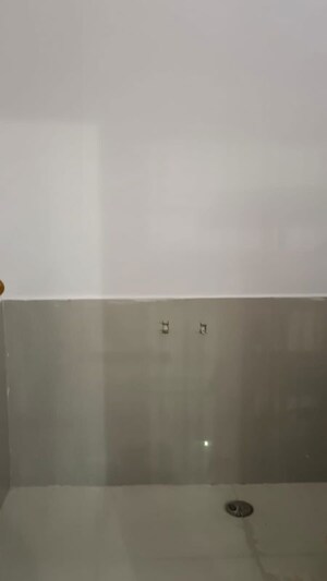 Furnished Amenities in 2 BHK Independent House at Chinhat – for Rent