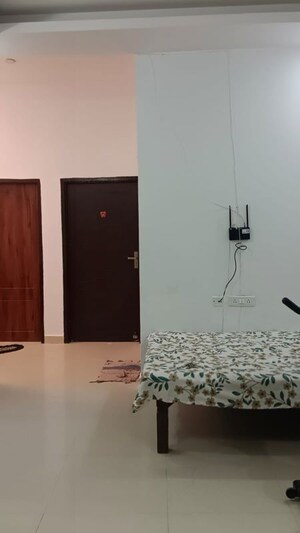 Furnished Amenities in 2 BHK Independent House at Chinhat – for Rent
