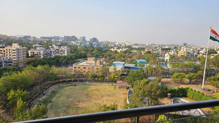 Balcony, kalyani nagar Commercial Office Space 600 Sq.Ft. In Kalyani Nagar Pune 10520071