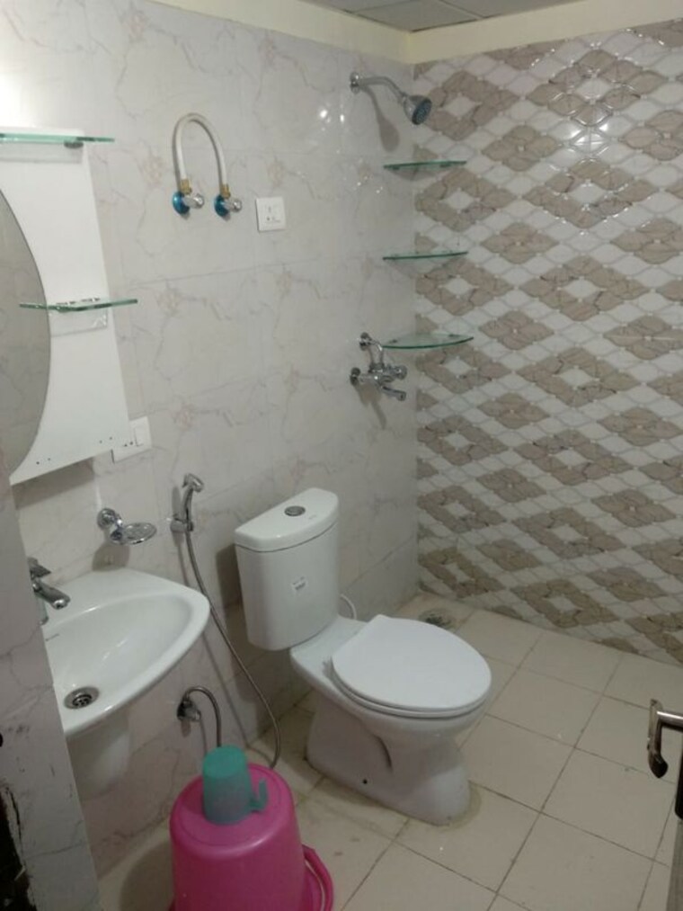 Bathroom, saviour-green-arch 3 Bedroom 1160 Sq.Ft. Apartment In Tech Zone 4 Greater Noida Greater Noida 10520266