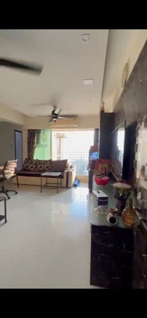 Living Room in 2.5 BHK Apartment at DLH Orchid, Andheri West – for Rent