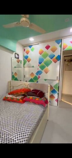 2.5 BHK + Store Room Apartment For Rent in DLH Orchid