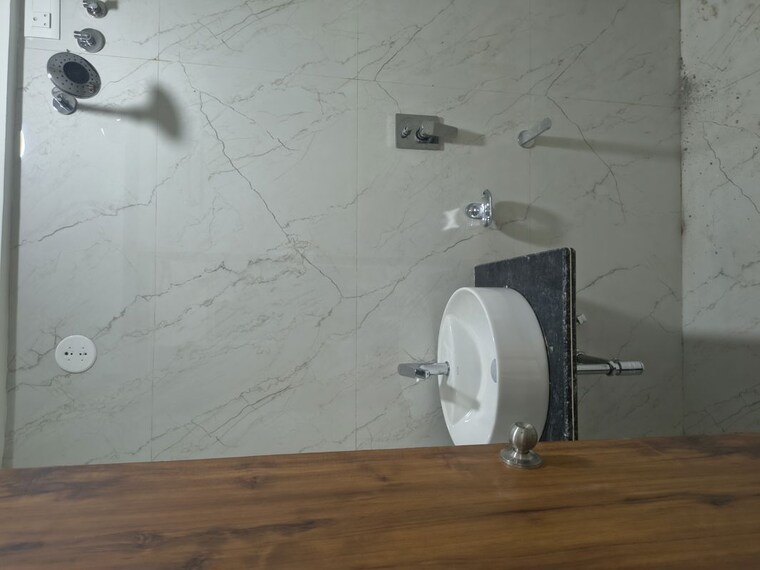 Bathroom, deraiya-classico 2 Bedroom 600 Sq.Ft. Apartment In Kurla East Mumbai 10520282