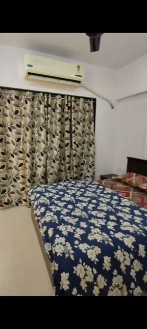 Bedroom in 2 BHK Apartment at Nehru Nagar – for Rent
