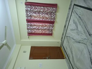 Room in 2 BHK Apartment at Madhapur – for Rent