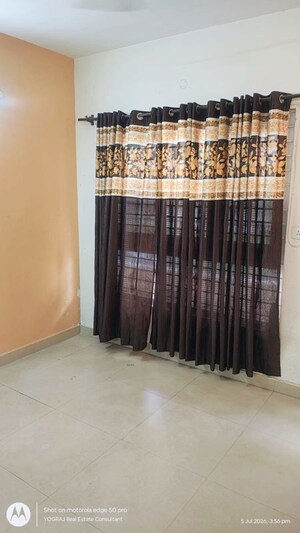 Room in 2 BHK Apartment at Sector 88 – for Rent