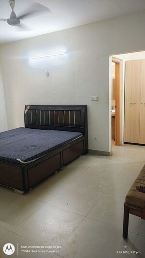 Bedroom in 2 BHK Apartment at Sector 88 – for Rent